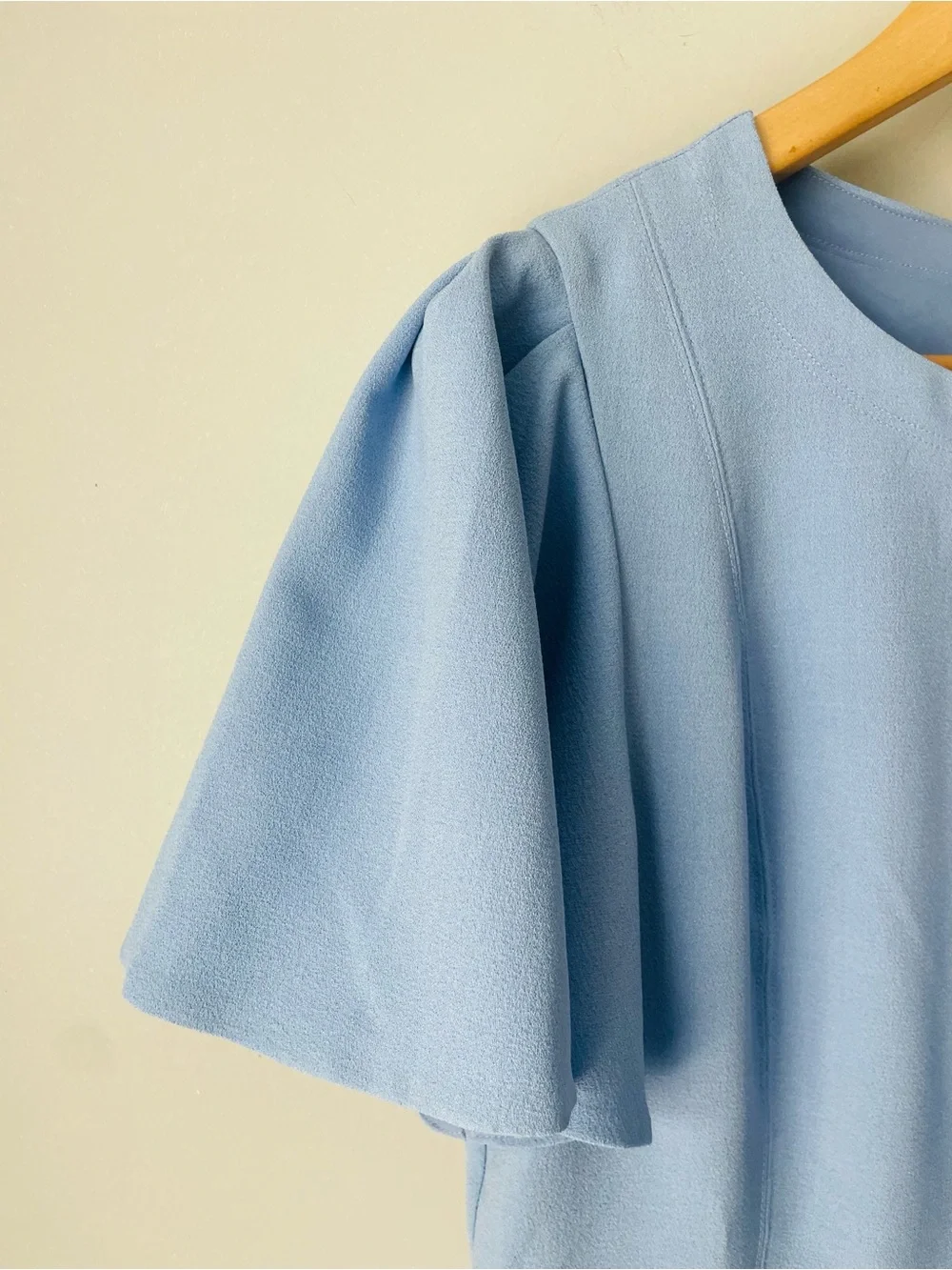Eliza J Flutter-Sleeve A-Line Dress NWT - Picture 6 of 9